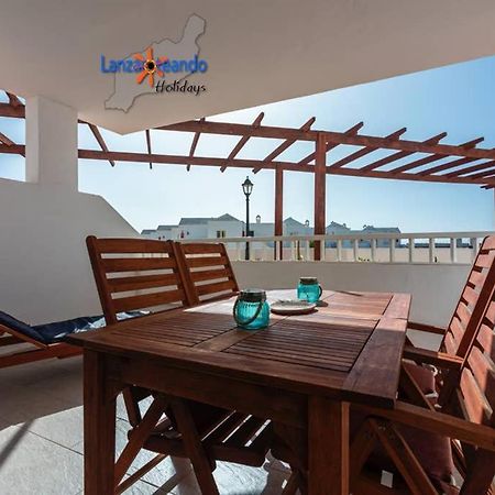 Vivienda Vacacional Ocean Pearl Costa Teguise Esterno foto