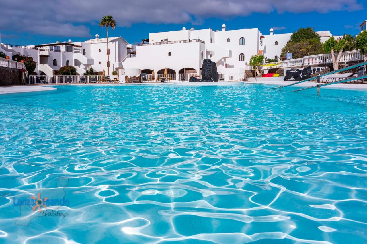 Vivienda Vacacional Ocean Pearl Costa Teguise Esterno foto